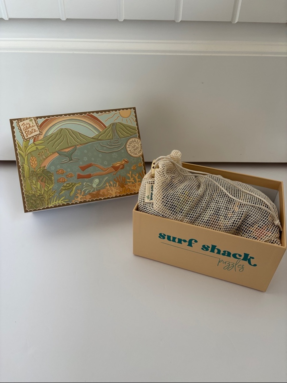 Surf Shack Puzzles 1000 Piece‎ Jigsaw Hawaii Postcard From Paradise by Sarereate
